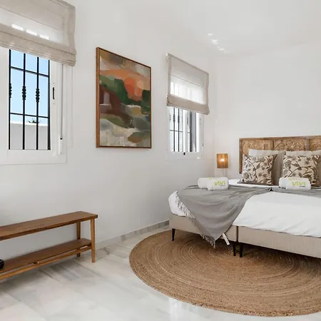 Vivi Homes - Tres Naranjos Apartment *