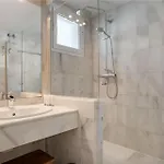 Vivi Homes - Tres Naranjos - Penthouse - Pool - Terrace Apartment *