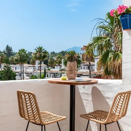 Vivi Homes - Tres Naranjos - Penthouse - Pool - Terrace Appartement