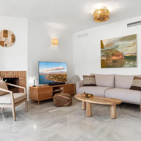 Apartamento Vivi Homes - Tres Naranjos *