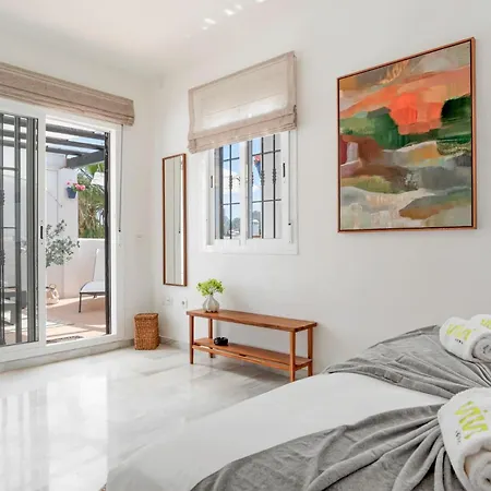 Апартаменты Vivi Homes - Tres Naranjos - Penthouse - Pool - Terrace *
