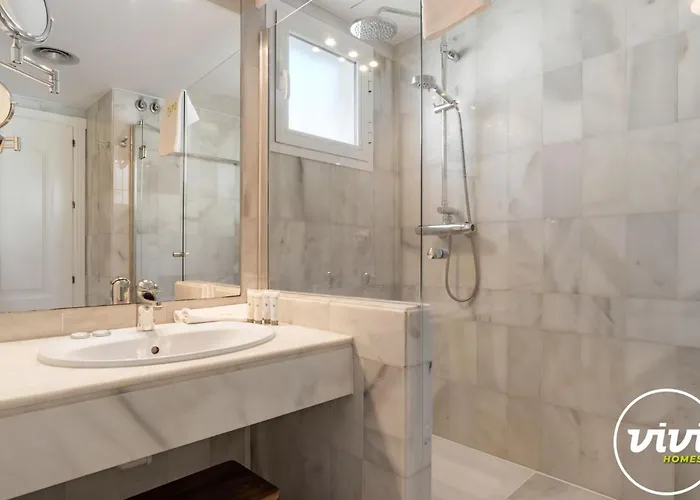 Vivi Homes - Tres Naranjos - Penthouse - Pool - Terrace *