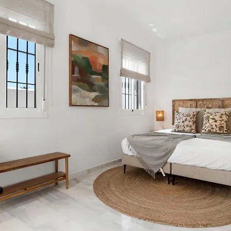 Vivi Homes - Tres Naranjos * Marbella